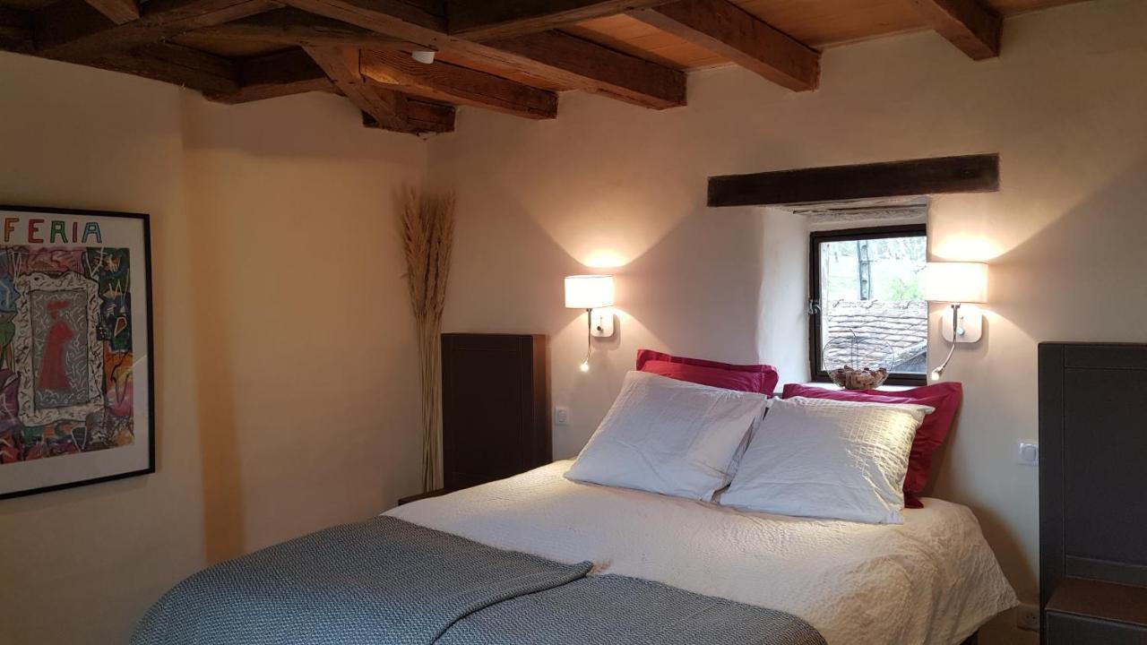 Les Peyronnies Villa Figeac Bagian luar foto